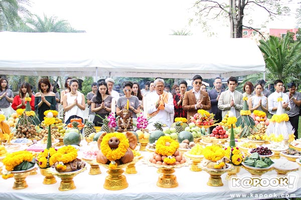 ด้วยแรงอธิษฐาน ด้วยแรงอธิษฐาน