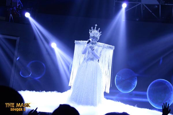 หน้ากากมงกุฎเพชร VS หน้ากากตุ๊กตา The Mask Singer 3 หน้ากากมงกุฎเพชร VS หน้ากากตุ๊กตา The Mask Singer 3