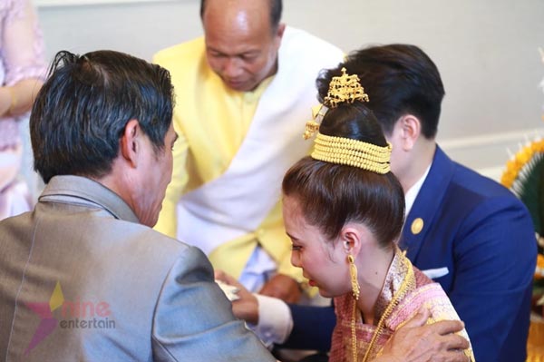 งานแต่ง ฟลุค แอปเปิ้ล งานแต่ง ฟลุค แอปเปิ้ล