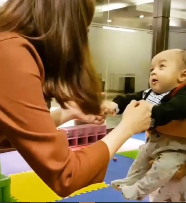 น้องสายฟ้า น้องพายุ ลูกชมพู่ อารยา น้องสายฟ้า น้องพายุ ลูกชมพู่ อารยา