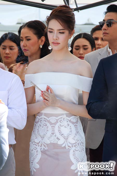 บวงสรวงละคร เรือมนุษย์ พชรมนต์ตรา บวงสรวงละคร เรือมนุษย์ พชรมนต์ตรา