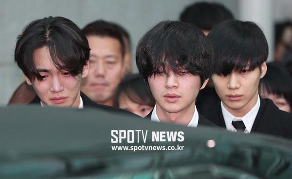 พี่น้องร่วมค่ายร่วมส่ง จงฮยอน SHINee พี่น้องร่วมค่ายร่วมส่ง จงฮยอน SHINee