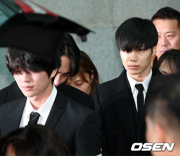 พี่น้องร่วมค่ายร่วมส่ง จงฮยอน SHINee พี่น้องร่วมค่ายร่วมส่ง จงฮยอน SHINee