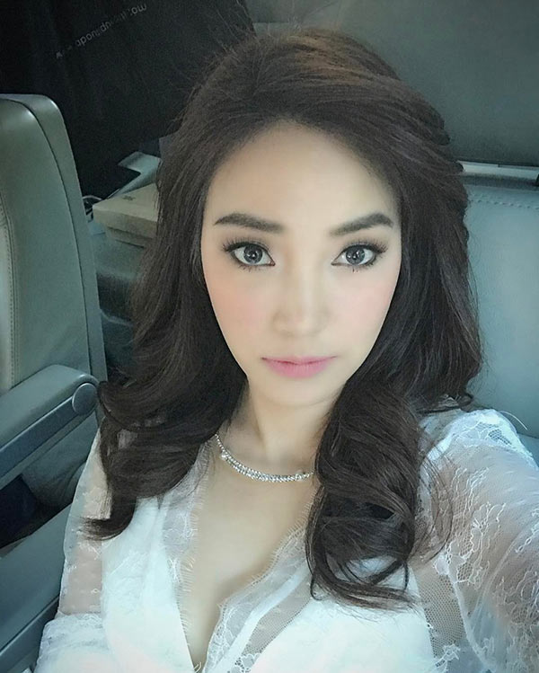 เมย์ พิชญ์นาฏ เมย์ พิชญ์นาฏ