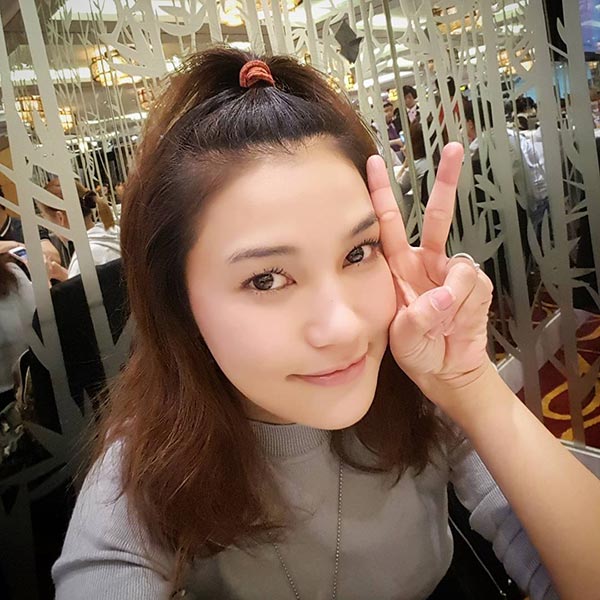 ชมพู่ ก่อนบ่าย ชมพู่ ก่อนบ่าย