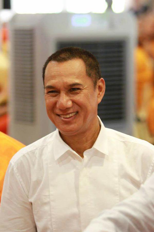 ลูกสาวสรพงษ์ ชาตรี แต่งงาน ลูกสาวสรพงษ์ ชาตรี แต่งงาน