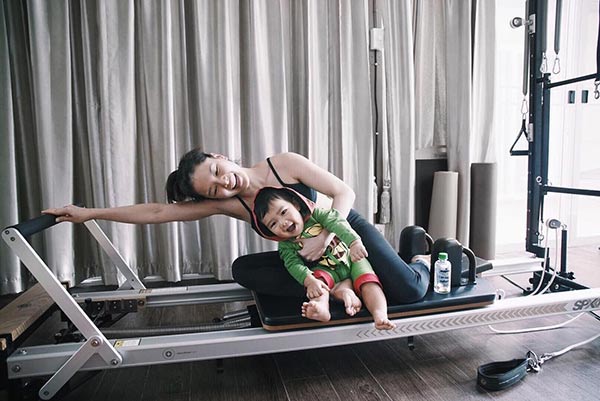 แม่ลูกดารา แม่ลูกดารา