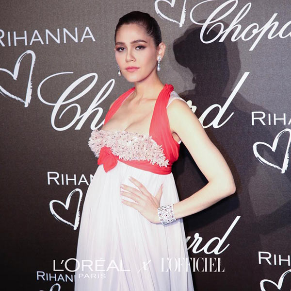 ชมพู่ อารยา ชมพู่ อารยา