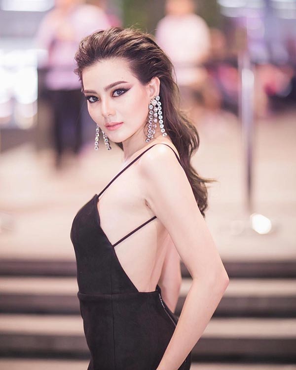 ดิว อริสรา ไผ่ วันพอยท์ ดิว อริสรา ไผ่ วันพอยท์