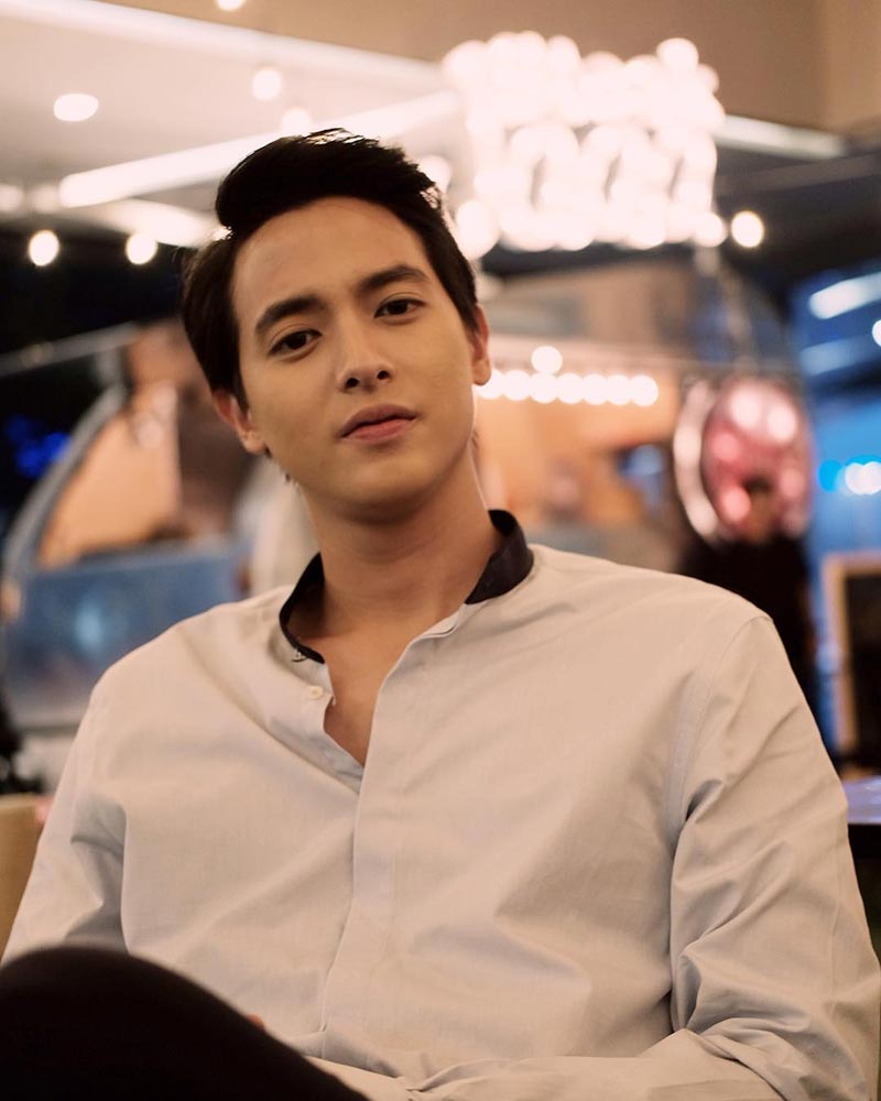 เจมส์ จิรายุ เจมส์ จิรายุ