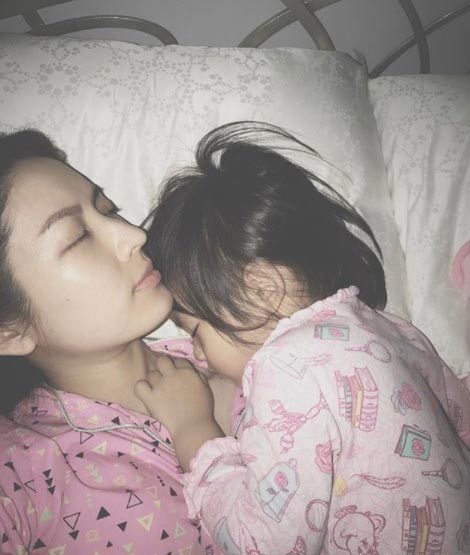 แอฟ ทักษอร น้องปีใหม่ แอฟ ทักษอร น้องปีใหม่