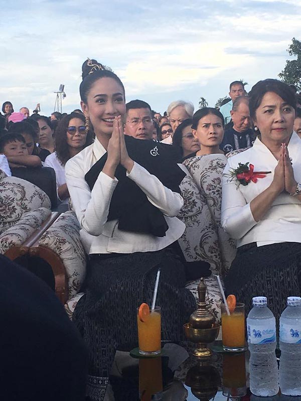 แต้ว ณฐพร แต้ว ณฐพร