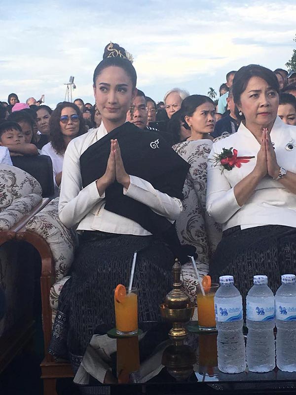 แต้ว ณฐพร แต้ว ณฐพร