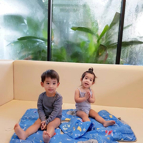 น้องอลิน น้องอลัน ลูก หมอโอ๊ค โอปอล์ น้องอลิน น้องอลัน ลูก หมอโอ๊ค โอปอล์