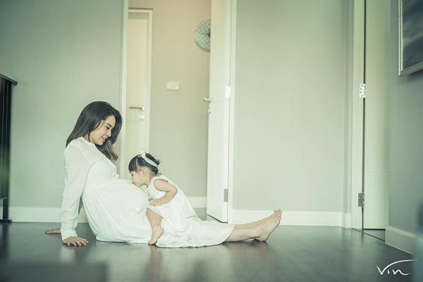 นุ้ย สุจิรา คลอดลูก นุ้ย สุจิรา คลอดลูก
