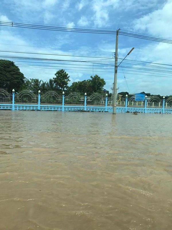 เจ เจตรินช่วยเหลือผู้ประสบภัย เจ เจตรินช่วยเหลือผู้ประสบภัย