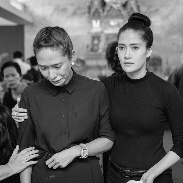พลอย เฌอมาลย์ พลอย เฌอมาลย์