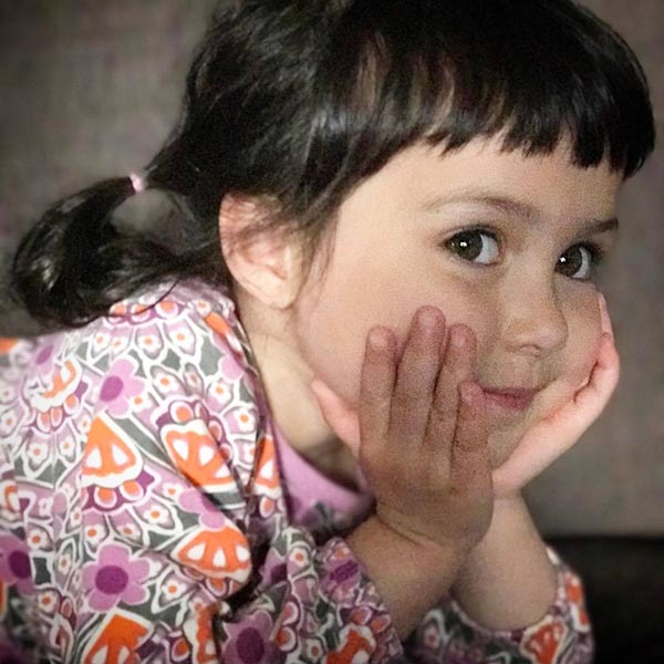 น้องเมตตา น้องอนีคา น้องเมตตา น้องอนีคา