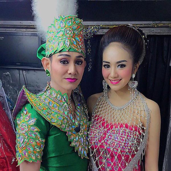 ลูกเอ ไชยา มิตรชัย ลูกเอ ไชยา มิตรชัย
