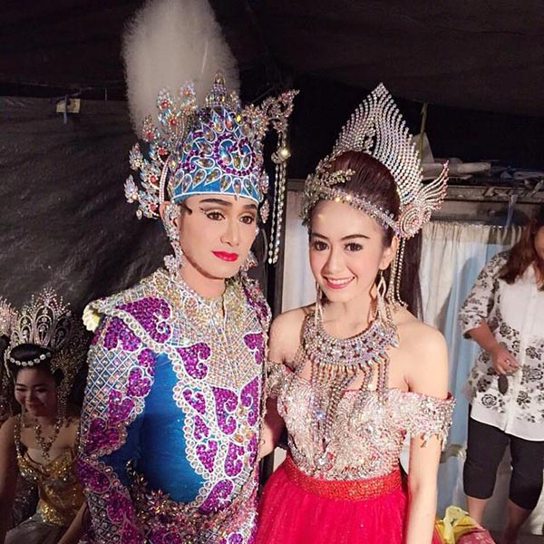 ลูกเอ ไชยา มิตรชัย ลูกเอ ไชยา มิตรชัย