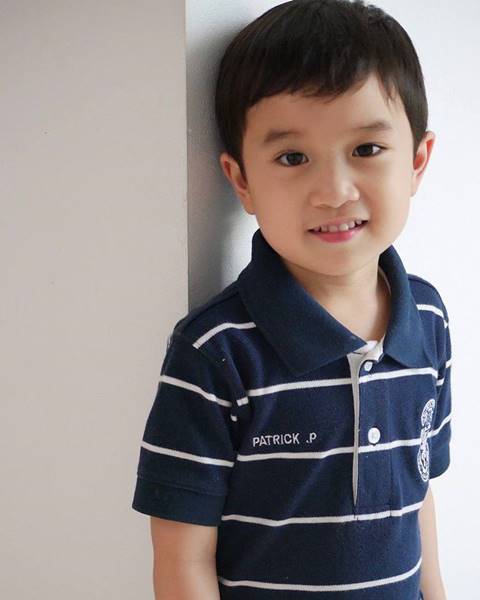 นิหน่า สุดภูมิใจ น้องแพทริก ต่อเลโก้กังหัน-อธิบายครูฝรั่งถึงคำสอน ในหลวง ร.9 นิหน่า สุดภูมิใจ น้องแพทริก ต่อเลโก้กังหัน-อธิบายครูฝรั่งถึงคำสอน ในหลวง ร.9