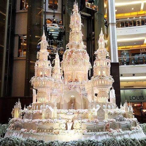 สวยหรูอลังการ พบกับ LeNovelle ผู้เนรมิตเค้กงามล้ำ ทำให้ทุกงานวิวาห์คือเทพนิยาย สวยหรูอลังการ พบกับ LeNovelle ผู้เนรมิตเค้กงามล้ำ ทำให้ทุกงานวิวาห์คือเทพนิยาย