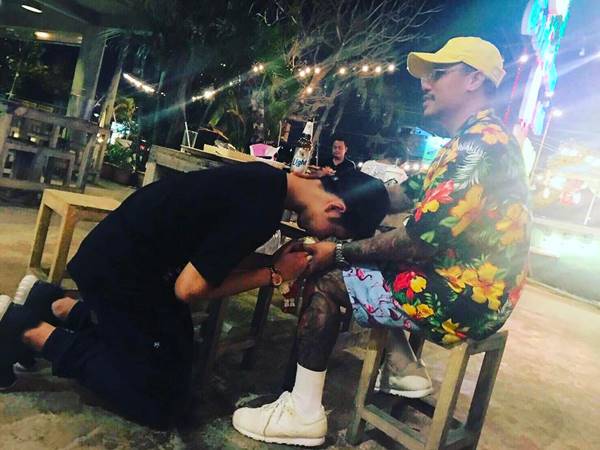 บูบู้ เผยภาพคู่ น้องก๊อต กับโมเมนต์สุขใจ ลูกชายมาไหว้ครับ บูบู้ เผยภาพคู่ น้องก๊อต กับโมเมนต์สุขใจ ลูกชายมาไหว้ครับ