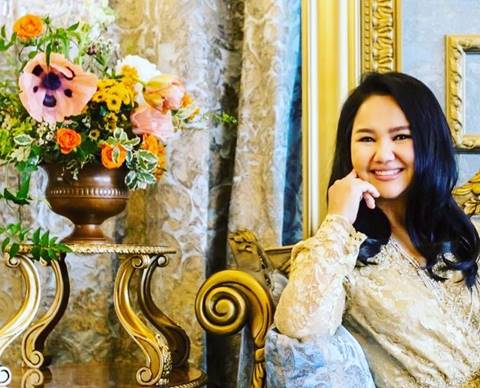 ครูเงาะ รสสุคนธ์ ครูเงาะ รสสุคนธ์