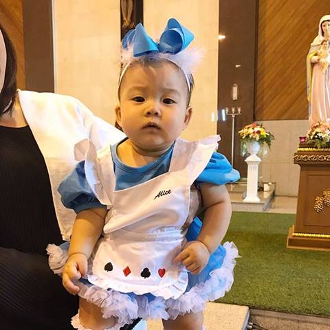 อั๊ยย่ะ !! น้องเป่าเปา แปลงโฉมเป็น อลิซ แห่งบางพลีแลนด์ น่ารักฝุด ๆ อั๊ยย่ะ !! น้องเป่าเปา แปลงโฉมเป็น อลิซ แห่งบางพลีแลนด์ น่ารักฝุด ๆ