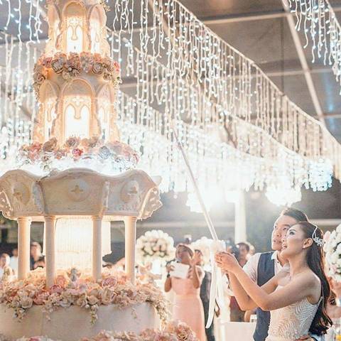 สวยหรูอลังการ พบกับ LeNovelle ผู้เนรมิตเค้กงามล้ำ ทำให้ทุกงานวิวาห์คือเทพนิยาย สวยหรูอลังการ พบกับ LeNovelle ผู้เนรมิตเค้กงามล้ำ ทำให้ทุกงานวิวาห์คือเทพนิยาย