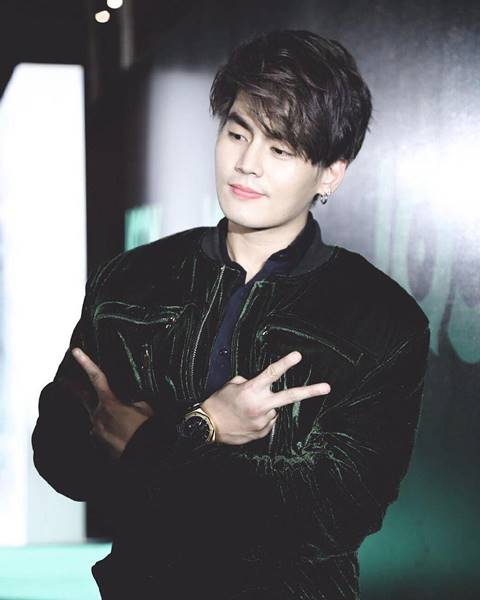 น้องชูใจ ลูกพ่อกอล์ฟ ฮอตสุด ๆ ฮั่น เดอะสตาร์ เอ็นดู นั่งติดเวทีรอชมความน่ารัก น้องชูใจ ลูกพ่อกอล์ฟ ฮอตสุด ๆ ฮั่น เดอะสตาร์ เอ็นดู นั่งติดเวทีรอชมความน่ารัก