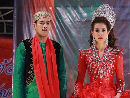 มิ้นต์ ชาลิดา มิ้นต์ ชาลิดา