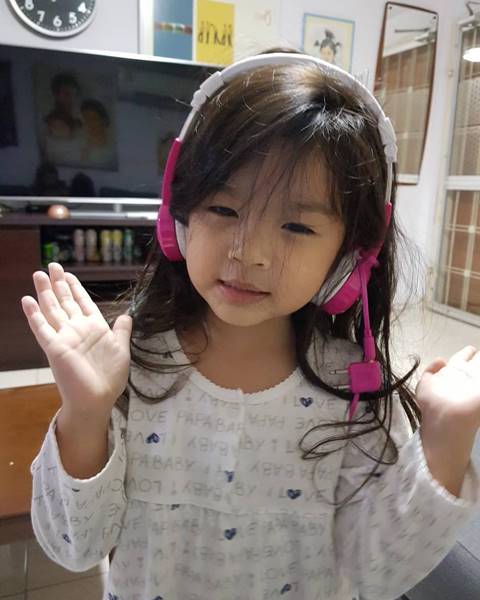 น้องมะลิ น้องมะลิ