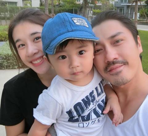 จุดจบสายแข็ง ! เมื่อ น้องเลโก้ ลูกชายเอ พศิน ยกเวทหนัก 8 กิโล (มีคลิป) จุดจบสายแข็ง ! เมื่อ น้องเลโก้ ลูกชายเอ พศิน ยกเวทหนัก 8 กิโล (มีคลิป)