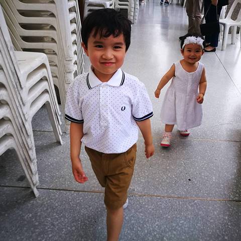 นิหน่า สุดภูมิใจ น้องแพทริก ต่อเลโก้กังหัน-อธิบายครูฝรั่งถึงคำสอน ในหลวง ร.9 นิหน่า สุดภูมิใจ น้องแพทริก ต่อเลโก้กังหัน-อธิบายครูฝรั่งถึงคำสอน ในหลวง ร.9
