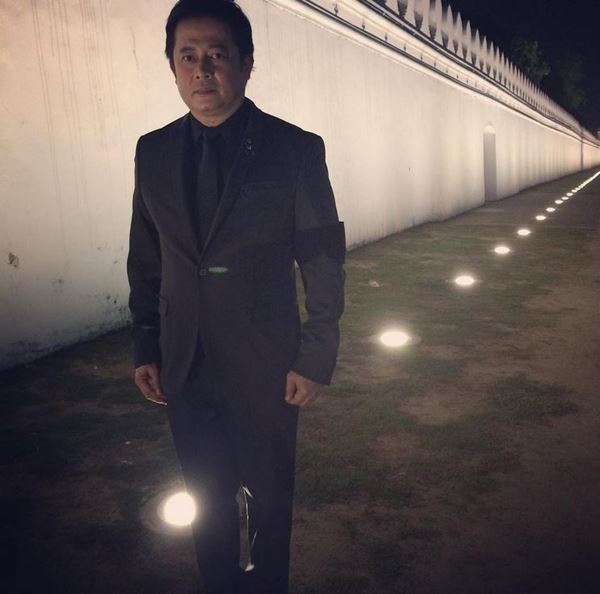 หนุ่ม สันติสุข หนุ่ม สันติสุข