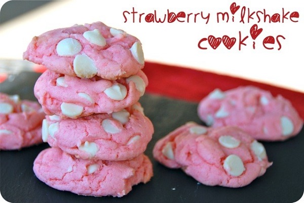 ขนมหวานสีชมพู ขนมหวานสีชมพู