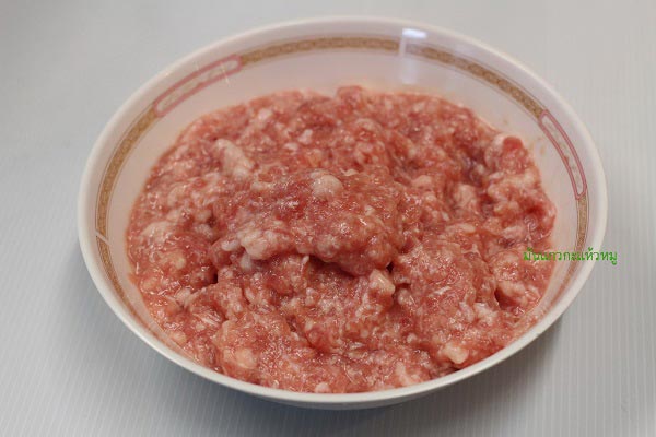 แกงจืดเต้าหู้ยัดไส้หมูสับ แกงจืดเต้าหู้ยัดไส้หมูสับ