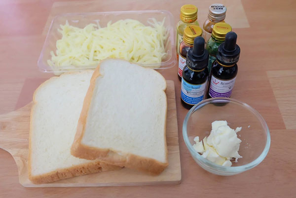 ขนมปังอบชีสสายรุ้ง ขนมปังอบชีสสายรุ้ง