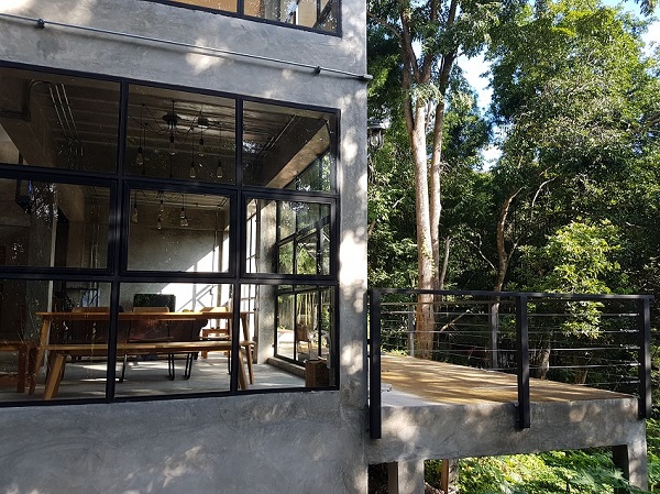 รีโนเวทบ้านชั้นครึ่ง รีโนเวทบ้านชั้นครึ่ง