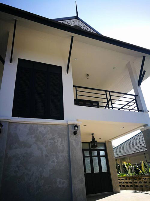 บ้านสองชั้น บ้านสองชั้น