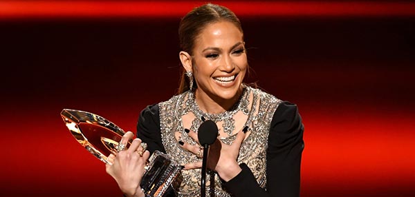 PEOPLE’S CHOICE AWARDS 2017 PEOPLE’S CHOICE AWARDS 2017