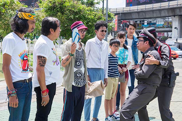 สลัมบอยซอยตื๊ด สลัมบอยซอยตื๊ด