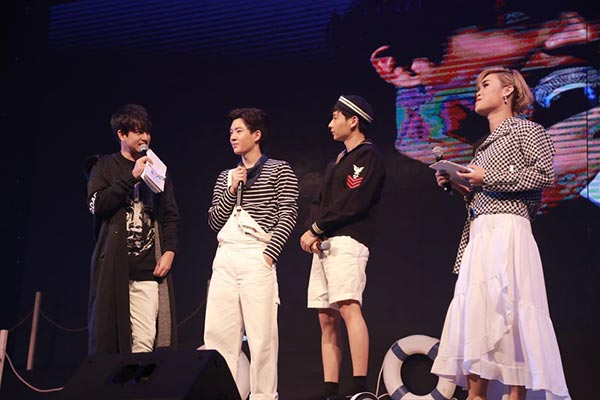 Y I LOVE YOU FAN PARTY Y I LOVE YOU FAN PARTY