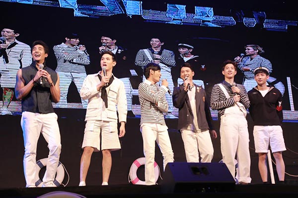 Y I LOVE YOU FAN PARTY Y I LOVE YOU FAN PARTY