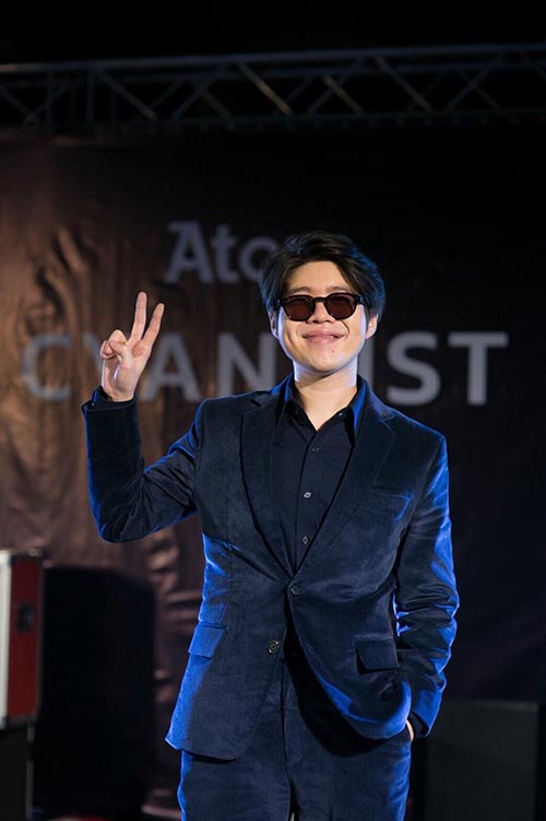 อะตอม ชนกันต์ อะตอม ชนกันต์