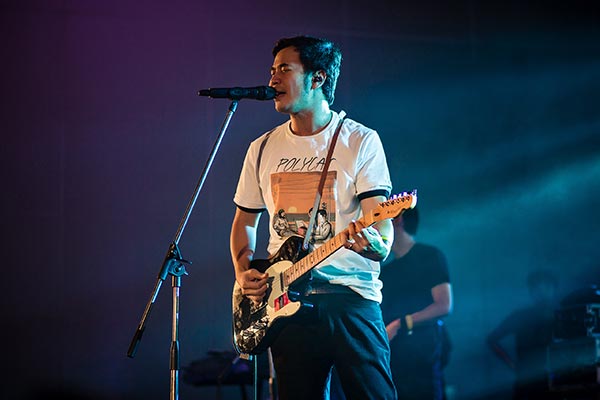 CAT T-SHIRT CAT T-SHIRT