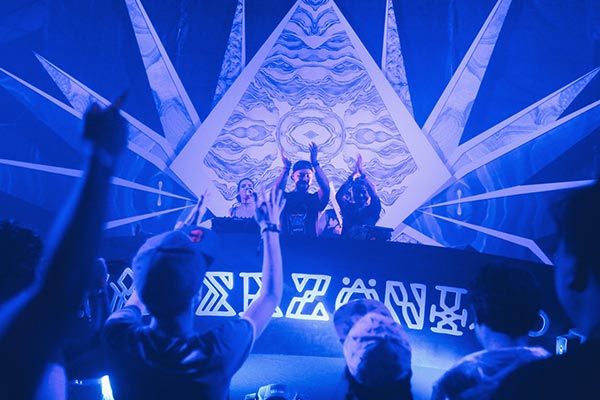 Chang Music Connection presents Waterzonic 2017 Chang Music Connection presents Waterzonic 2017