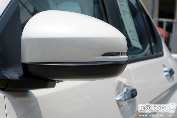 Toyota Vios 2017 - Honda City 2017 Toyota Vios 2017 - Honda City 2017