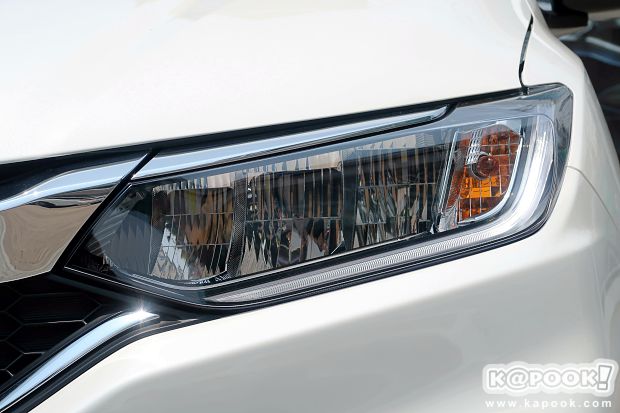 Toyota Vios 2017 - Honda City 2017 Toyota Vios 2017 - Honda City 2017